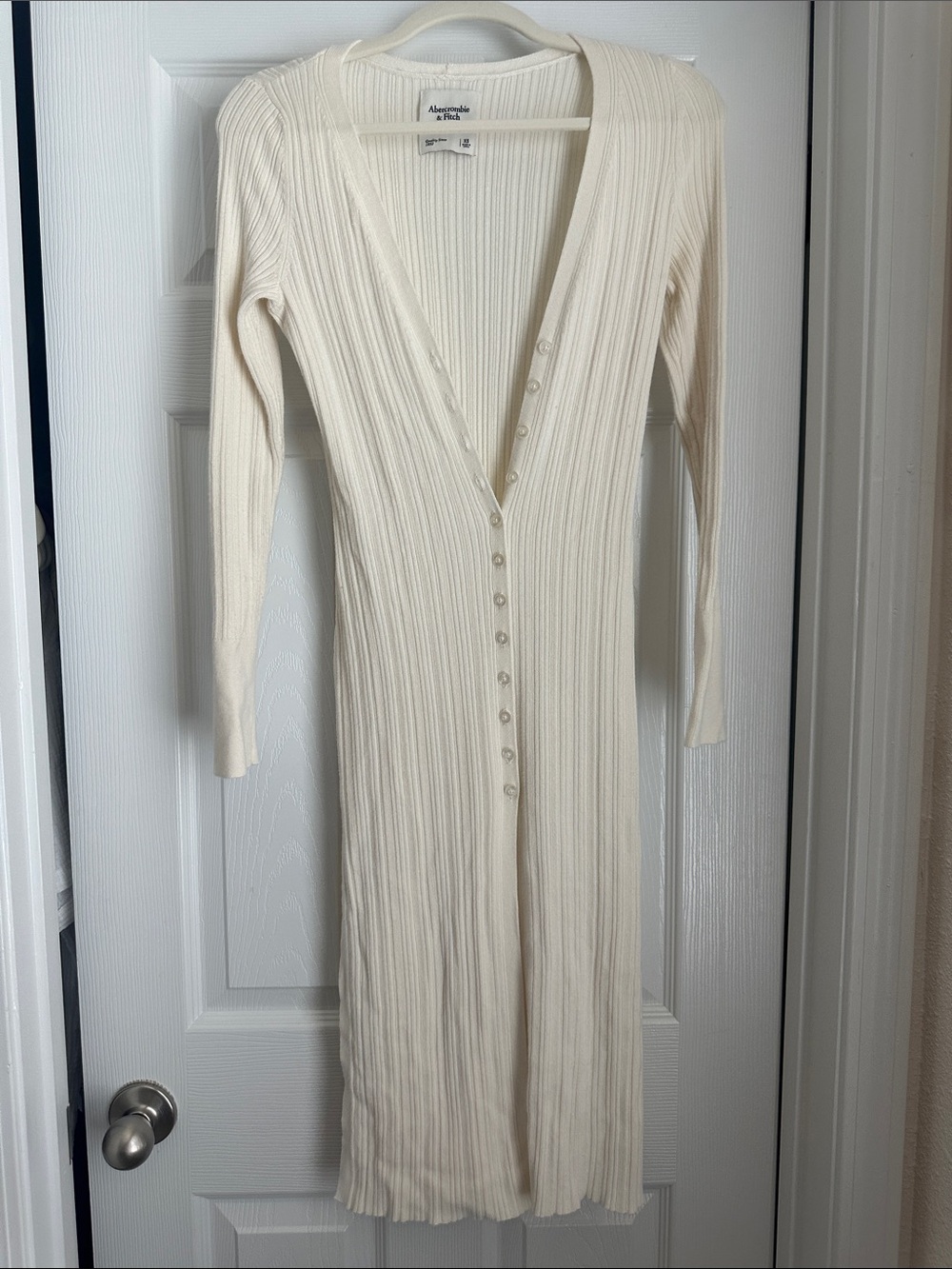 Abercrombie & Fitch Cream Ribbed Button-Front Midi Sweater